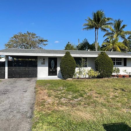 Cozy Comfy House Villa Pembroke Pines Bagian luar foto