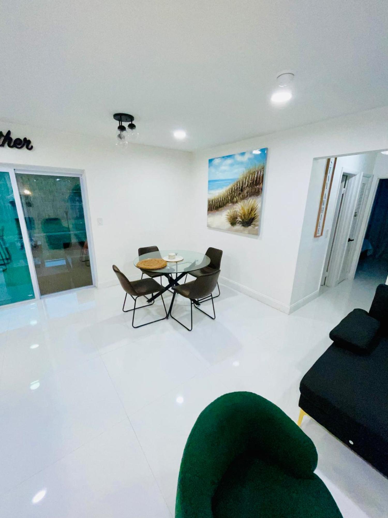 Cozy Comfy House Villa Pembroke Pines Bagian luar foto